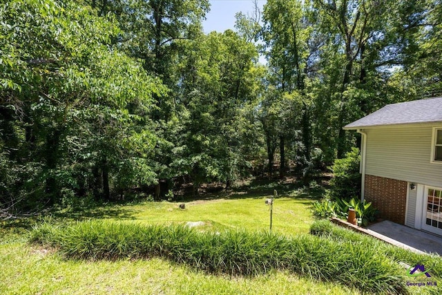 3015 Clairmont Ave, Macon, GA 31204 - view of grassy yard