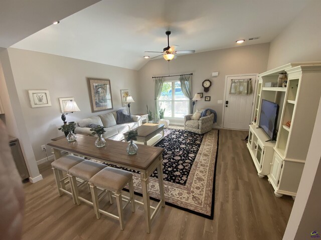 51 Cole Dr, Hawkinsville, GA 31036 - living room featuring ceiling fan, wood finished floors, baseboards, vaulted ceiling, and recessed lighting