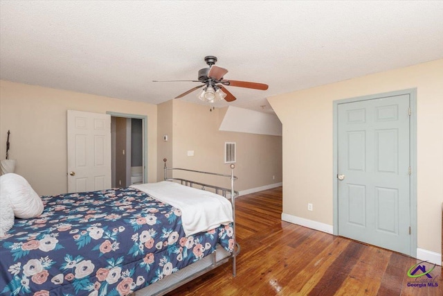 283 Limestone Rd, Cochran, GA 31014 - bedroom featuring hardwood / wood-style flooring, baseboards, and a ceiling fan