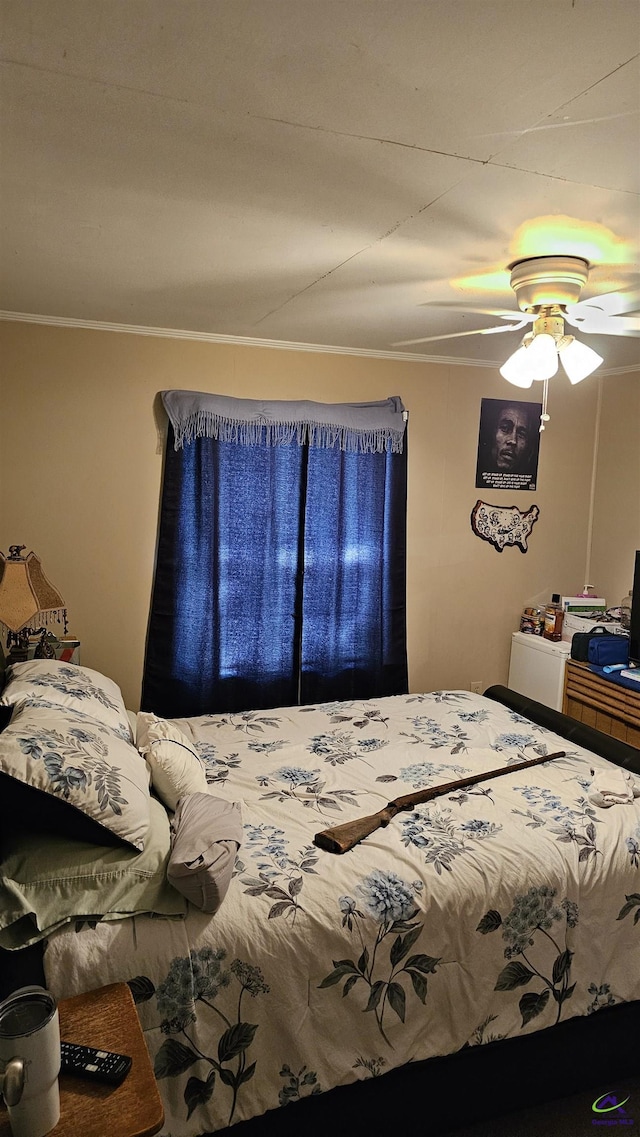 129 Tinker Blvd, Warner Robins, GA 31093 - bedroom with crown molding and a ceiling fan