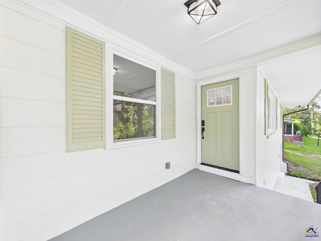 744 Corbin Ave, Macon, GA 31204 - entrance to property with a patio area