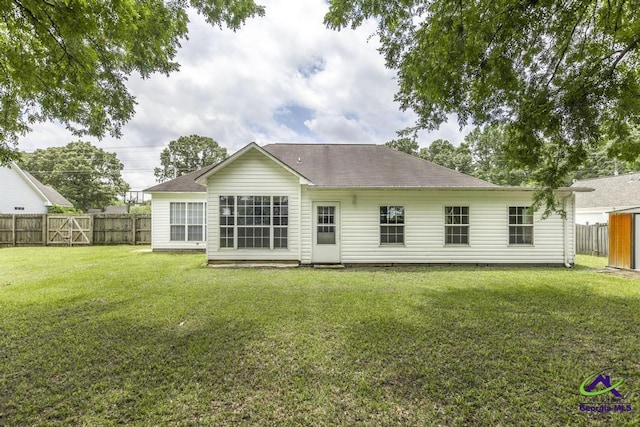 319 Smithville Church Rd, Warner Robins, GA 31088 - back of property with roof with shingles