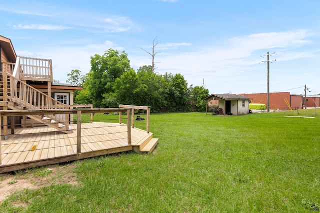202 Kimberly Rd, Warner Robins, GA 31093 - view of green lawn featuring a deck and stairs