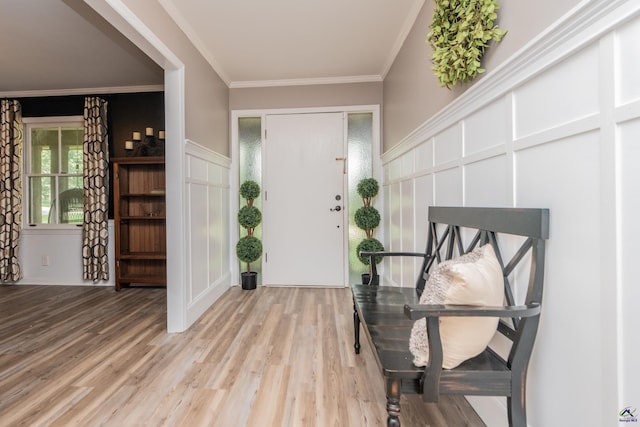 826 Edward Pl, Macon, GA 31204 - entrance foyer with light wood-type flooring and ornamental molding