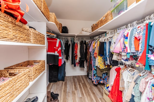 826 Edward Pl, Macon, GA 31204 - walk in closet featuring wood finished floors