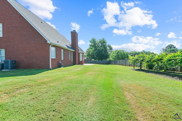107 Rachael Ln, Warner Robins, GA 31088 - view of yard
