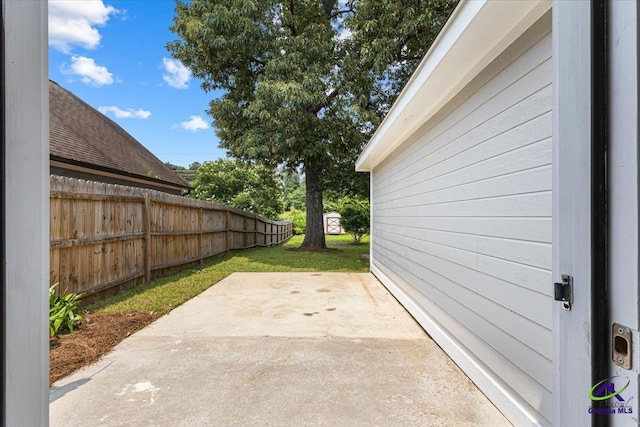 204 Bayside Dr, Warner Robins, GA 31088 - view of patio