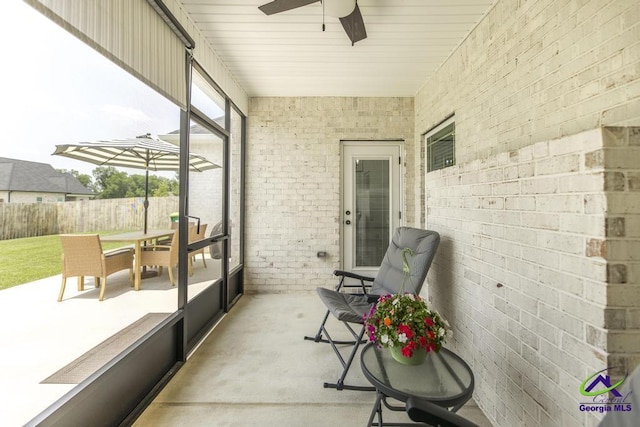 107 Field View Ln, Kathleen, GA 31047 - sunroom featuring a ceiling fan