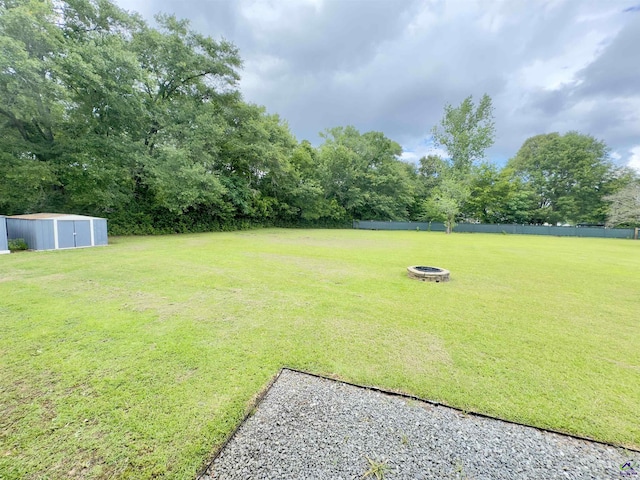 221 Fox Hound Dr, Byron, GA 31008 - view of yard