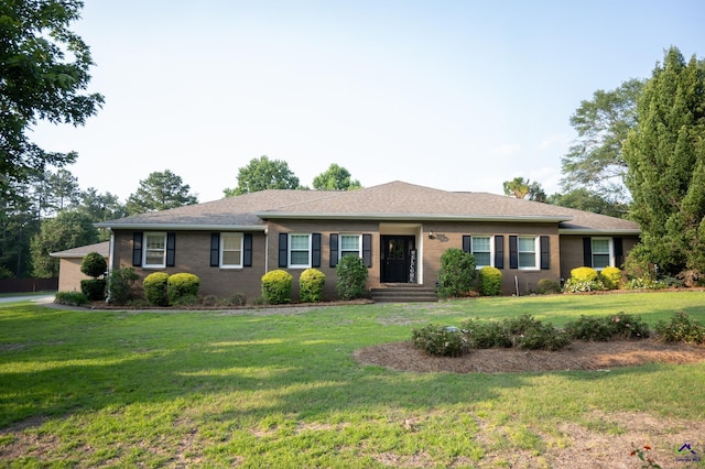 424 Wexford Cir, Bonaire, GA 31005 - single story home with a front lawn
