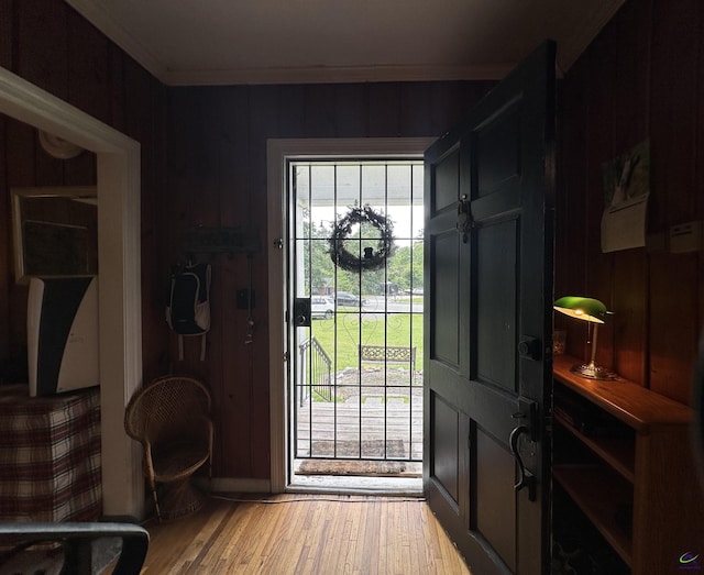 621 Forest Hill Rd, Macon, GA 31220 - entryway featuring light wood-type flooring, crown molding, and healthy amount of natural light