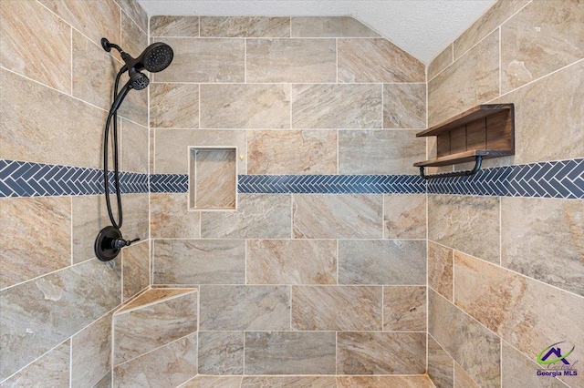 117 Richfield Cir, Kathleen, GA 31047 - bathroom view of a tile shower