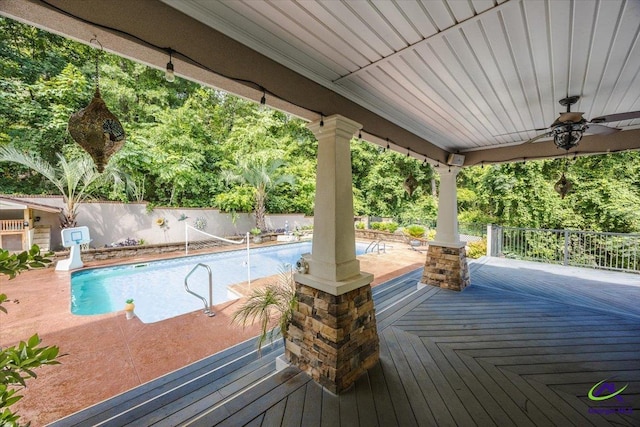 117 Richfield Cir, Kathleen, GA 31047 - wooden deck featuring a ceiling fan