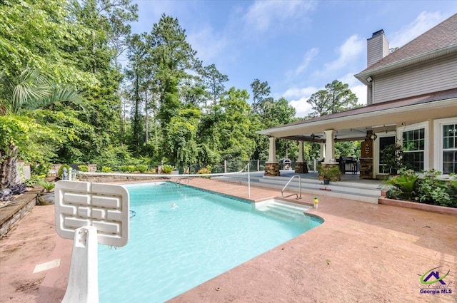 117 Richfield Cir, Kathleen, GA 31047 - swimming pool featuring a patio