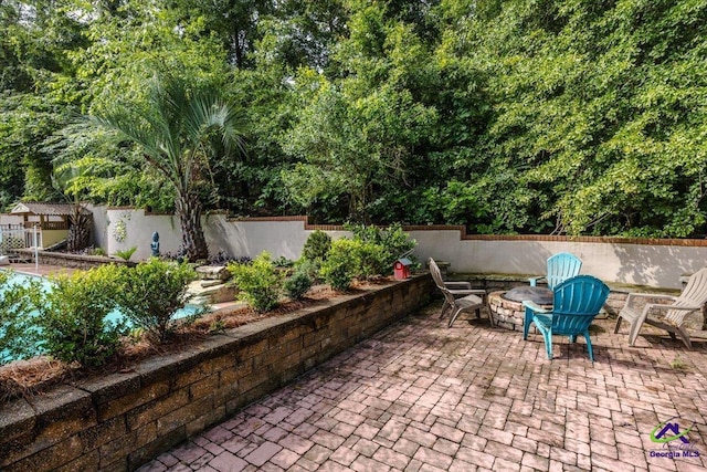 117 Richfield Cir, Kathleen, GA 31047 - view of patio with a fire pit