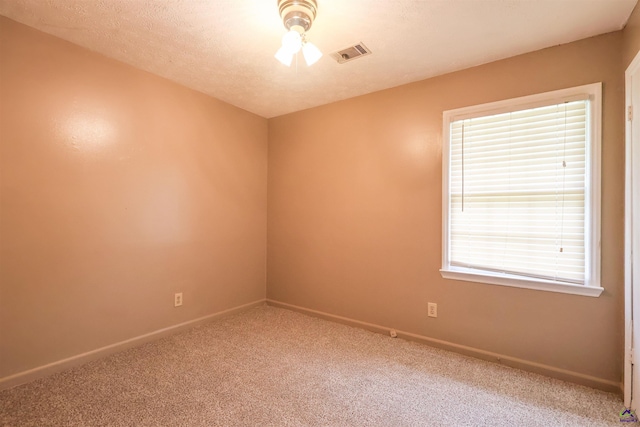 901 Ross St, Perry, GA 31069 - empty room with carpet and baseboards