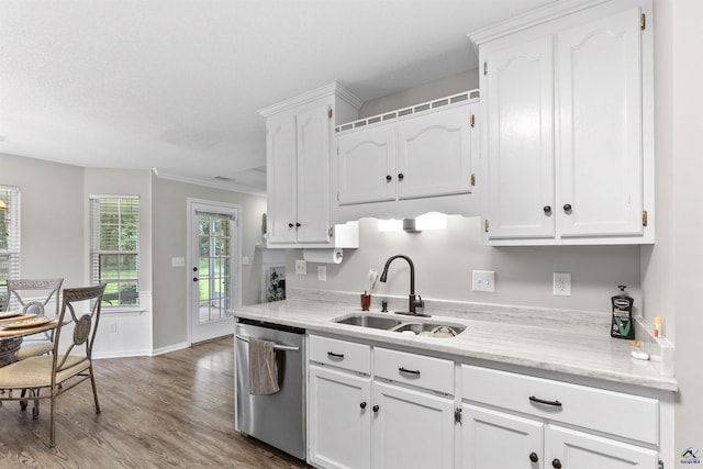111 Venus Way, Bonaire, GA 31005 - kitchen featuring dishwasher, white cabinetry, wood finished floors, and ornamental molding