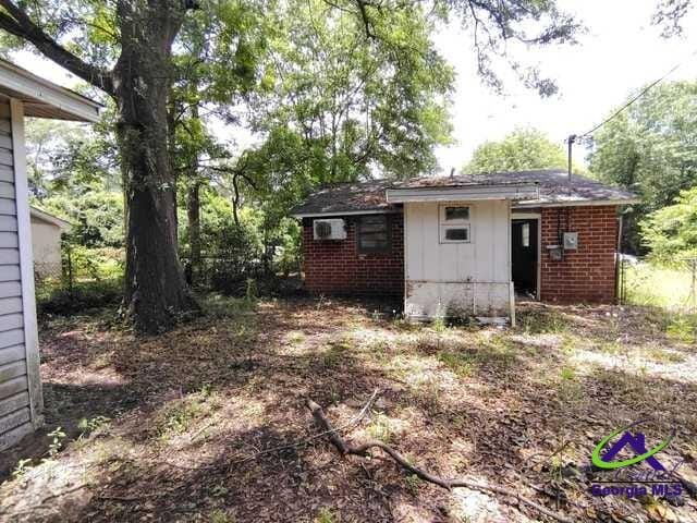 107 Roberts St, Warner Robins, GA 31093 - view of yard