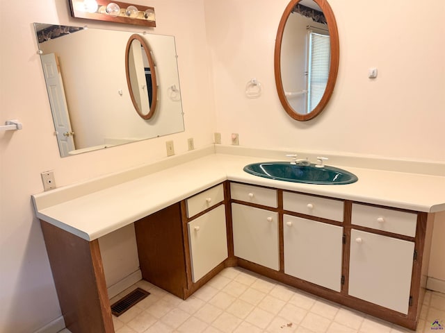 7285 Nowell Rd S, Macon, GA 31216 - bathroom featuring vanity