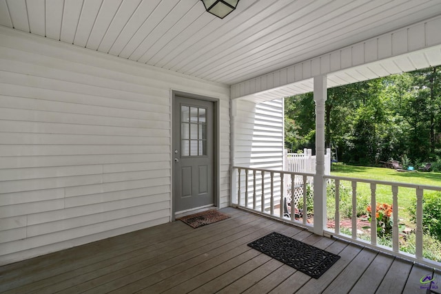 109 S Hiley Ct, Bonaire, GA 31005 - wooden deck featuring a lawn