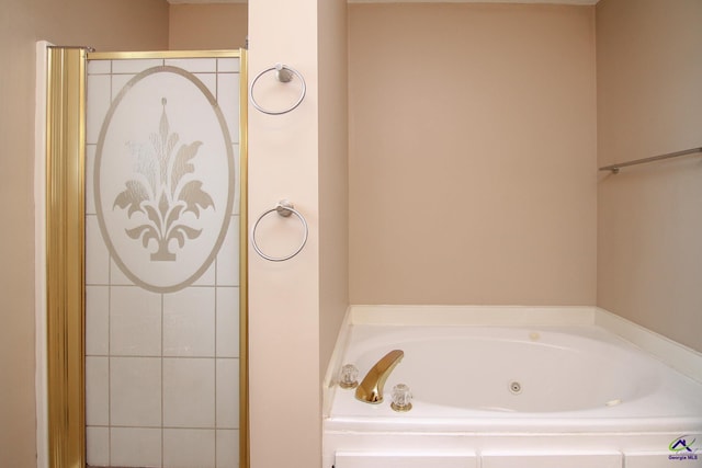 100 Scarlett Dr, Warner Robins, GA 31088 - full bath with a jetted tub