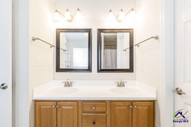 310 Woods Edge Way, Warner Robins, GA 31088 - full bath with double vanity