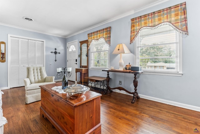 113 Chestnut Rd, Warner Robins, GA 31088 - living area featuring wood finished floors and crown molding