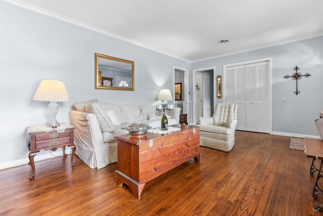 113 Chestnut Rd, Warner Robins, GA 31088 - living room with crown molding and wood finished floors