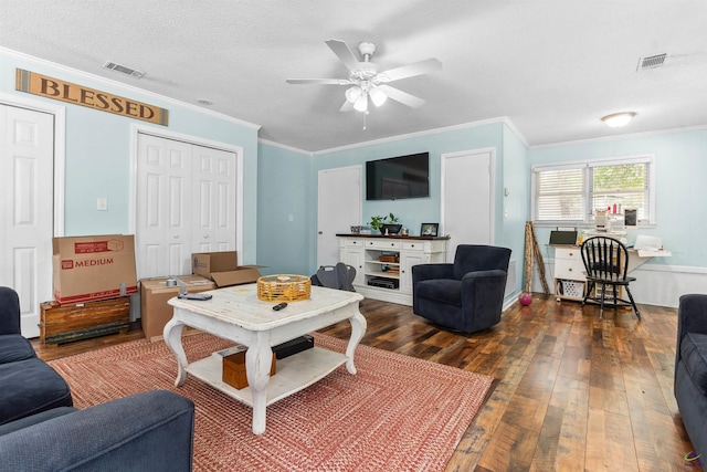 113 Chestnut Rd, Warner Robins, GA 31088 - living room featuring crown molding, dark wood-style flooring, and a ceiling fan
