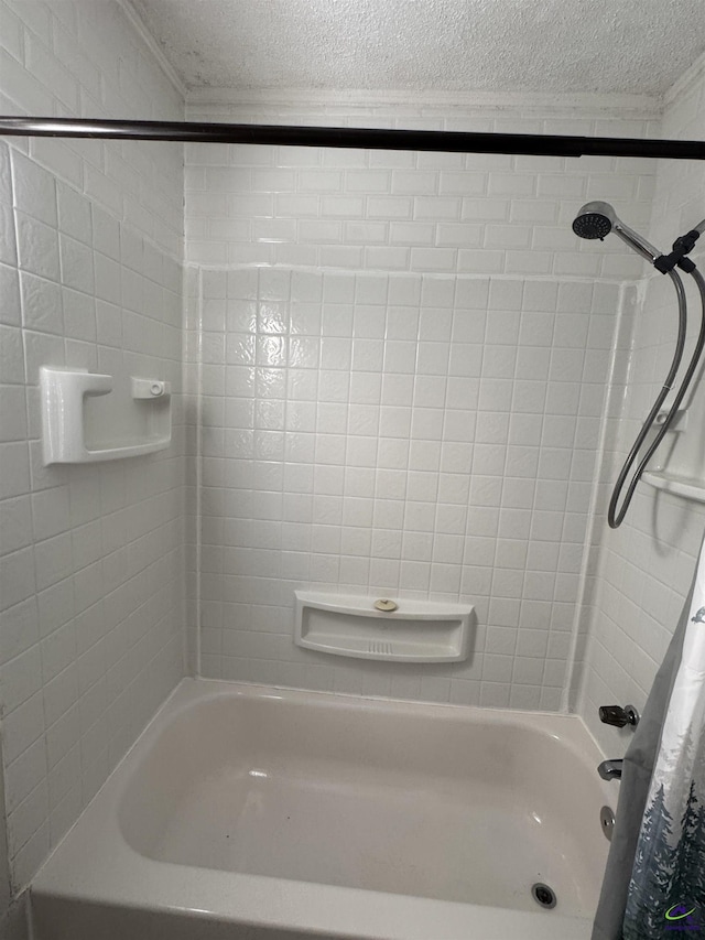 314 Arnold Blvd, Warner Robins, GA 31093 - full bathroom featuring a textured ceiling and shower / bath combo