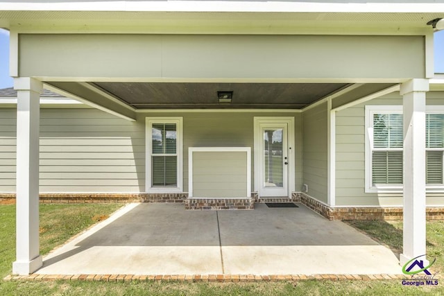 102 Sugar Creek Trl, Perry, GA 31069 - entrance to property with a patio area