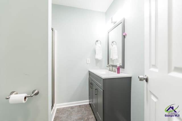 546 Grove Ln, Kathleen, GA 31047 - bathroom with vanity and a shower with shower door