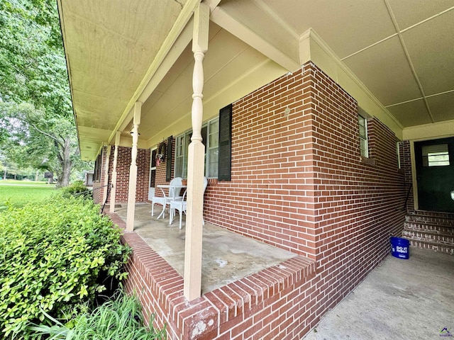 304 Mcwhorter St, Unadilla, GA 31091 - view of porch
