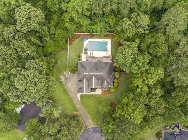 109 Black Oak Ct, Byron, GA 31008 - view from above of property with a pool