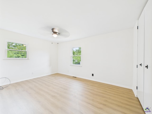 752 S Forest Lake Dr, Macon, GA 31210 - unfurnished bedroom featuring light wood-type flooring and a ceiling fan