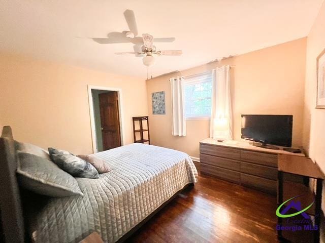 234 Briarcliff Rd, Warner Robins, GA 31088 - bedroom with dark wood-type flooring and a ceiling fan