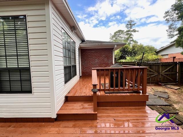 234 Briarcliff Rd, Warner Robins, GA 31088 - view of wooden deck