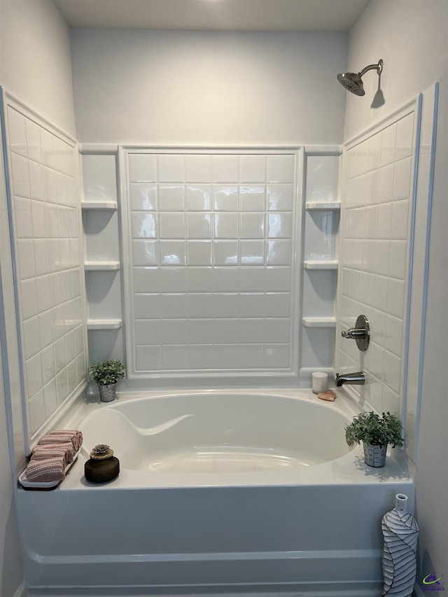 312 Cody Dr, Macon, GA 31216 - bathroom with shower / washtub combination