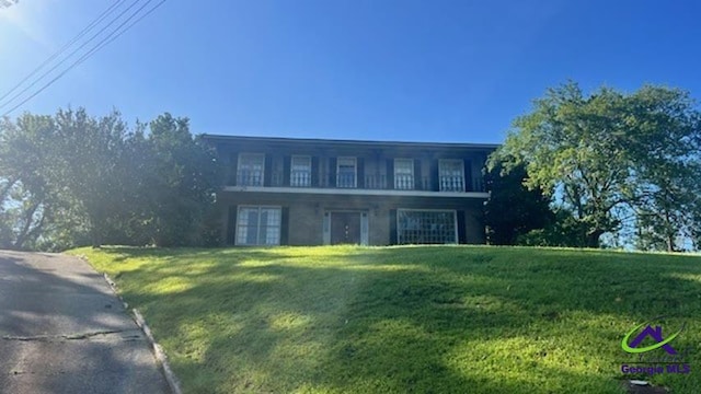 759 Mosby Ct, Macon, GA 32104 - view of front of house featuring a front lawn