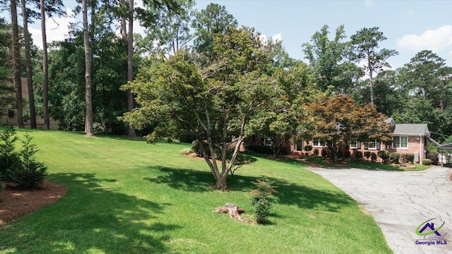 458 Pierce Ave, Macon, GA 31204 - view of front of property with a front lawn