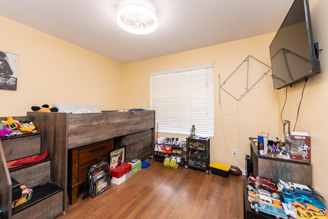 113 Stoneridge Dr, Warner Robins, GA 31088 - misc room with wood finished floors