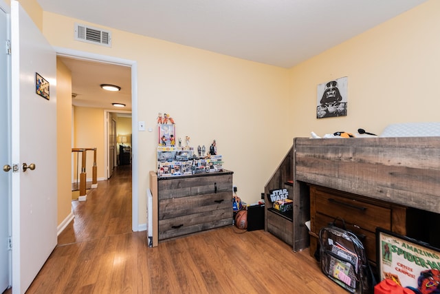 113 Stoneridge Dr, Warner Robins, GA 31088 - bedroom with wood finished floors and baseboards