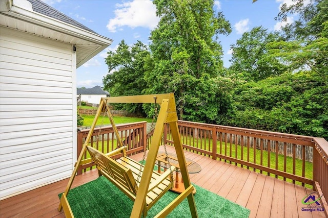 129 Sugarloaf Dr, Macon, GA 31204 - wooden terrace featuring a fenced backyard