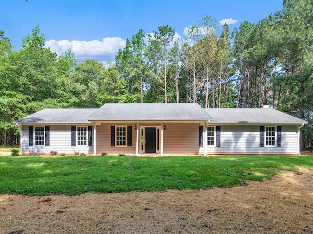 434 Barnes Rd, Jackson, GA 30233 - single story home featuring a front lawn