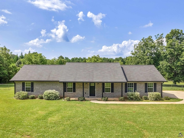 539 Levi Barnes Rd, Jackson, GA 30233 - single story home with a front yard and brick siding