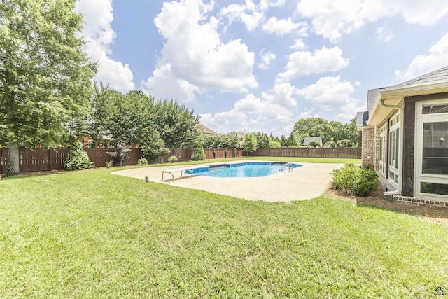 301 Vinings Place Dr, Warner Robins, GA 31088 - view of pool with a patio area and a fenced backyard