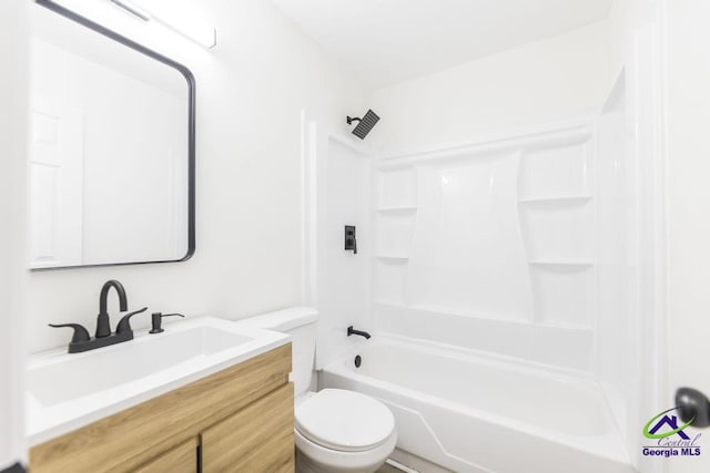 804 Arrowhead Trl, Warner Robins, GA 31088 - bathroom featuring vanity and shower / bathtub combination