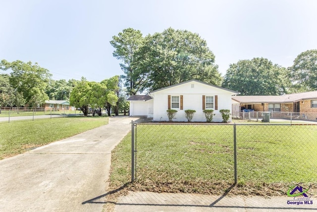 804 Arrowhead Trl, Warner Robins, GA 31088 - single story home featuring a detached garage