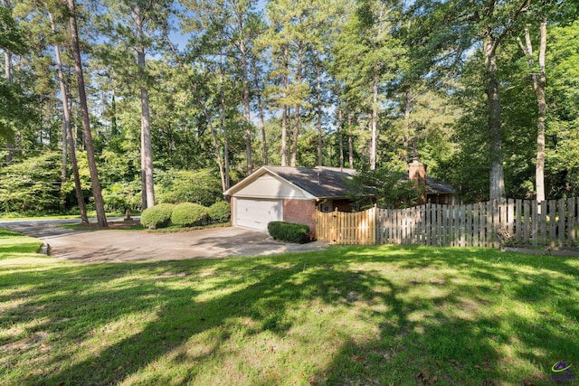 4871 Oxford Rd, Macon, GA 31210 - view of yard featuring driveway