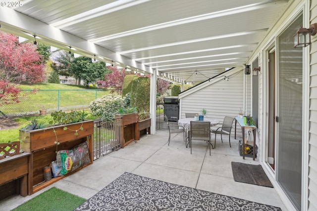 1705 SE 111th Ct, Vancouver, WA 98664 - view of patio with fence and outdoor dining space